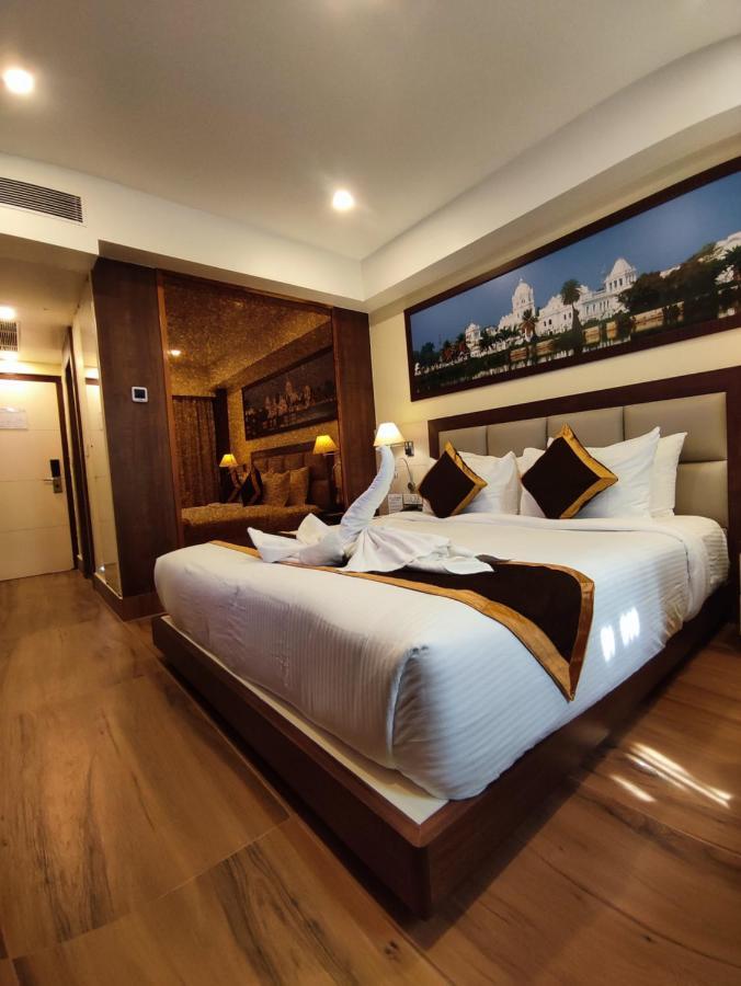 آغارتالا Hotel Rimi International المظهر الخارجي الصورة
