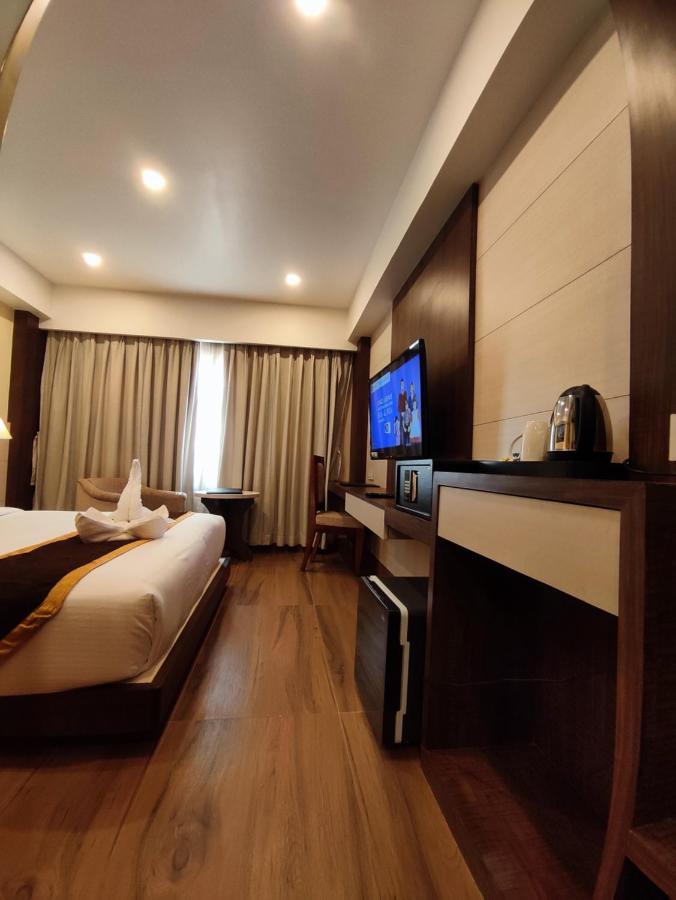 آغارتالا Hotel Rimi International المظهر الخارجي الصورة