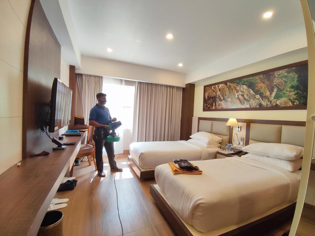 آغارتالا Hotel Rimi International المظهر الخارجي الصورة