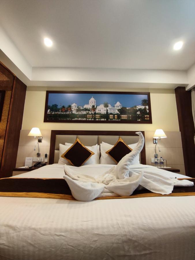 آغارتالا Hotel Rimi International المظهر الخارجي الصورة